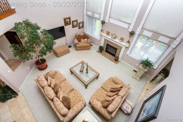 18610 Turnberry Drive, Macomb Township, MI 48044