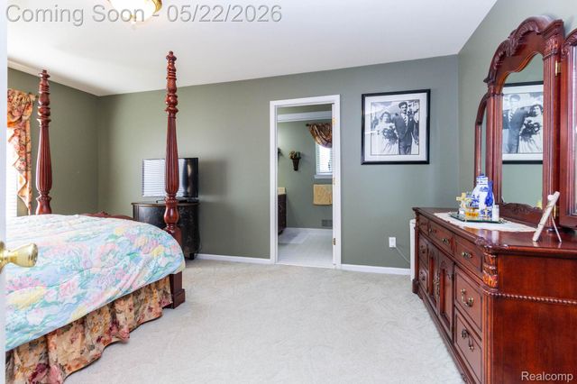18610 Turnberry Drive, Macomb Township, MI 48044
