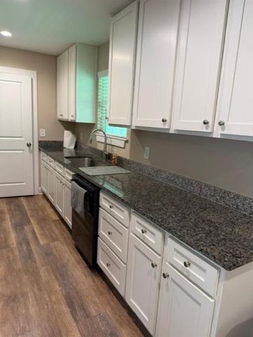 155 Bulldog Way, Dahlonega, GA 30533