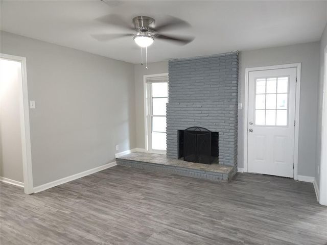 402 S Blackwell Street, La Porte, TX 77571