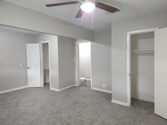 402 S Blackwell Street, La Porte, TX 77571