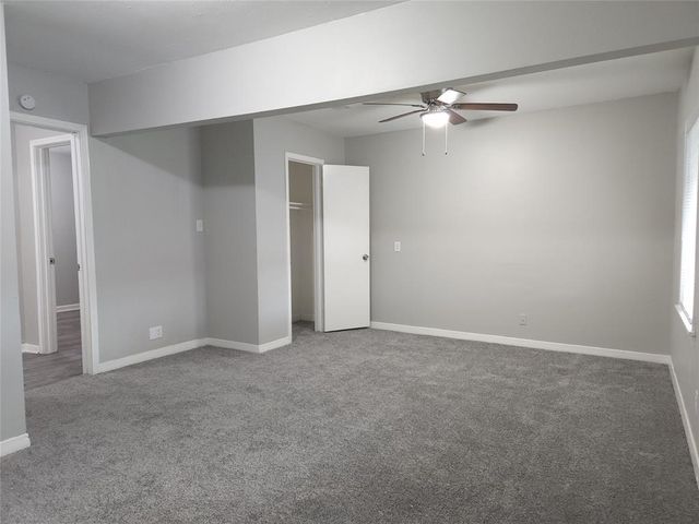402 S Blackwell Street, La Porte, TX 77571