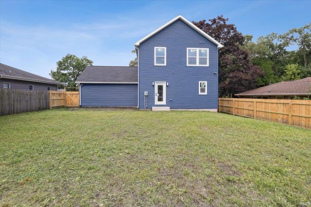 110 S 33rd Street, South Bend, IN 46615