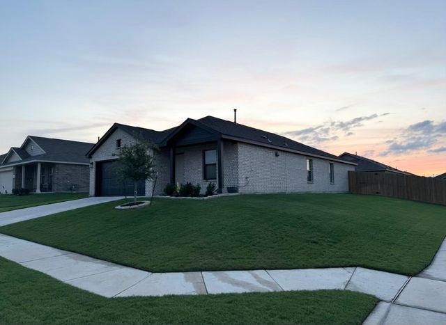 1650 Woodbrook Lane, Hutchins, TX 75141