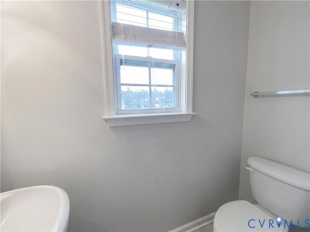 13166 Stockleigh Dr, Chester, VA 23831