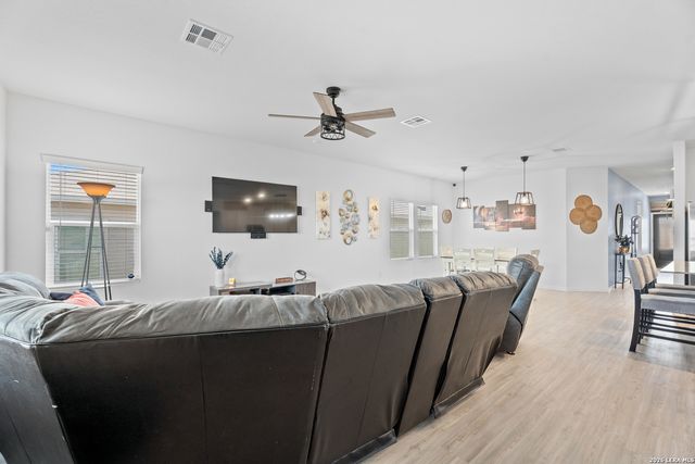 7014 Shears, San Antonio, TX 78252