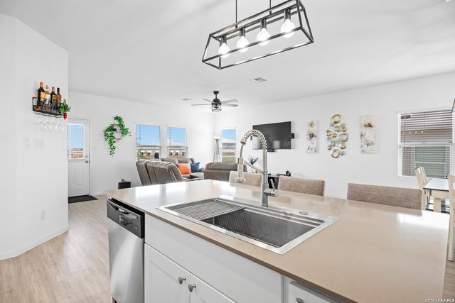 7014 Shears, San Antonio, TX 78252