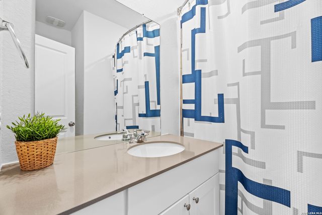 7014 Shears, San Antonio, TX 78252