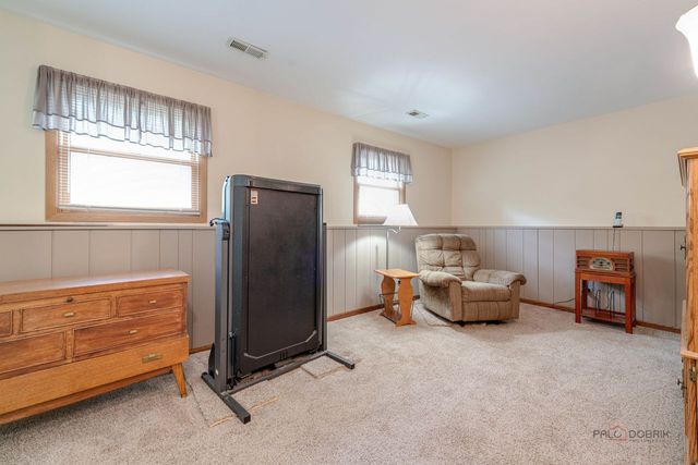 916 Lorelei Drive, Zion, IL 60099