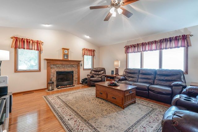 916 Lorelei Drive, Zion, IL 60099