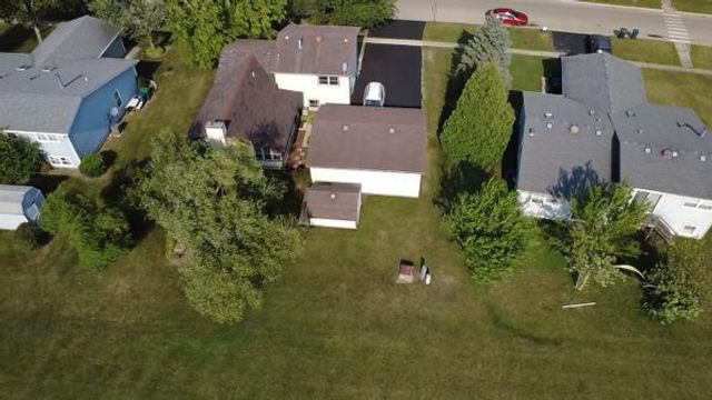916 Lorelei Drive, Zion, IL 60099