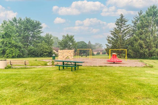 916 Lorelei Drive, Zion, IL 60099