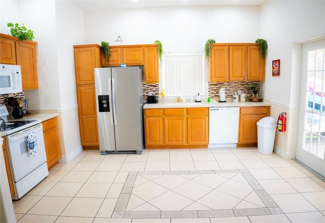 416 VISTA LOOP, Davenport, FL 33897