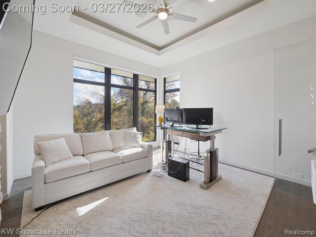 1164 Lake Forest Way, Milford, MI 48380