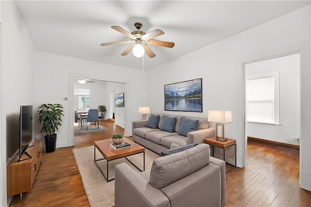 309 5th Street S, Greenwood, MO 64034