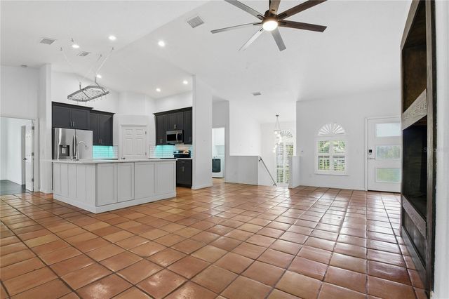 841 DELAWARE AVENUE, Palm Harbor, FL 34683