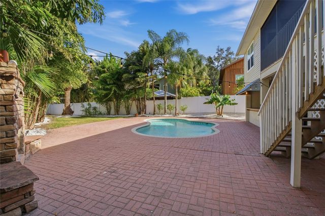 841 DELAWARE AVENUE, Palm Harbor, FL 34683