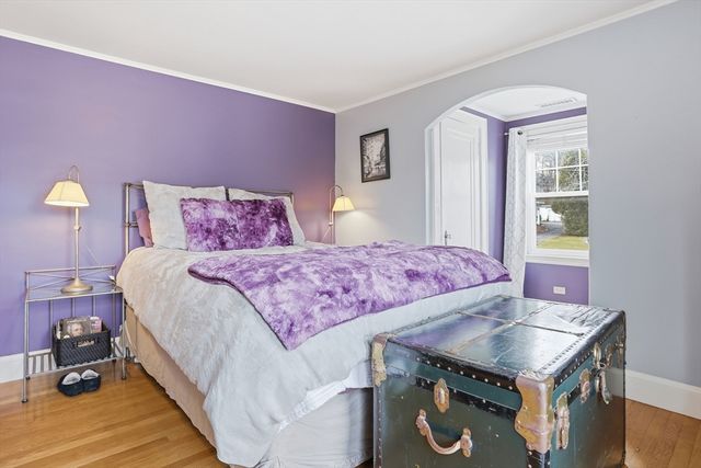 138 Pleasant St, Woburn, MA 01801