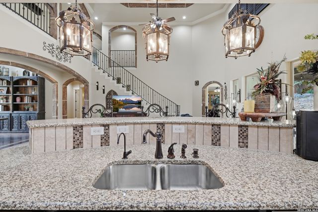 18702 Edwards Edge, San Antonio, TX 78256