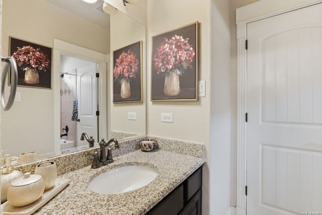 18702 Edwards Edge, San Antonio, TX 78256