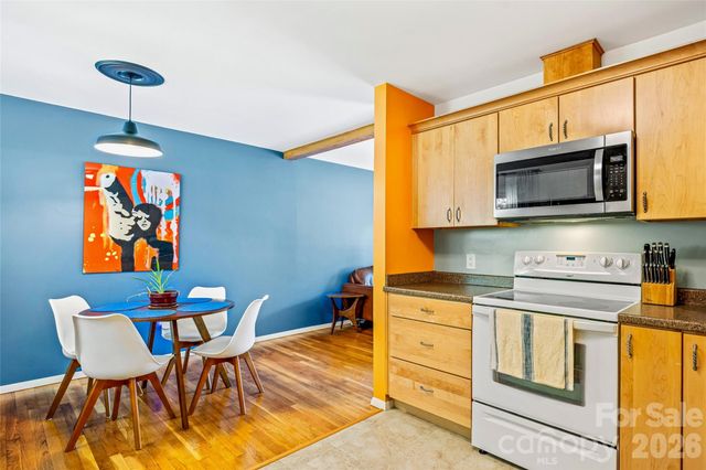 59 Greeley Street, Asheville, NC 28806