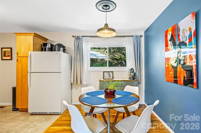 59 Greeley Street, Asheville, NC 28806