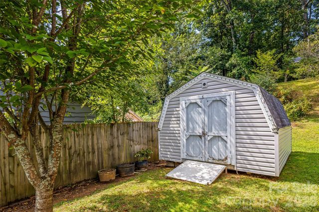 59 Greeley Street, Asheville, NC 28806