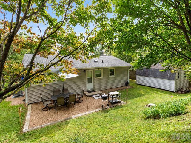 59 Greeley Street, Asheville, NC 28806