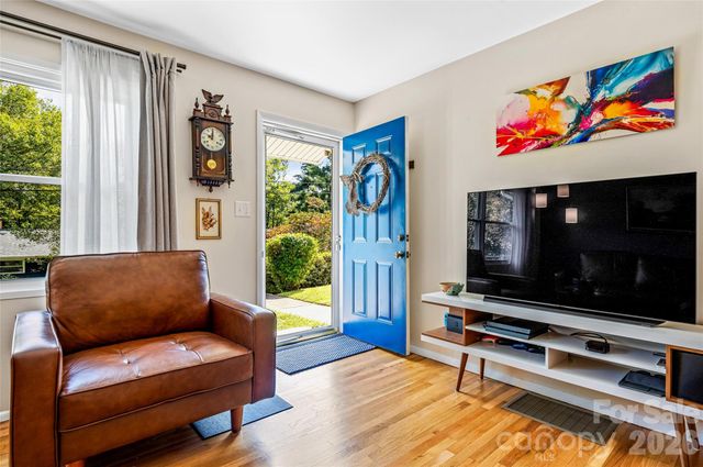 59 Greeley Street, Asheville, NC 28806