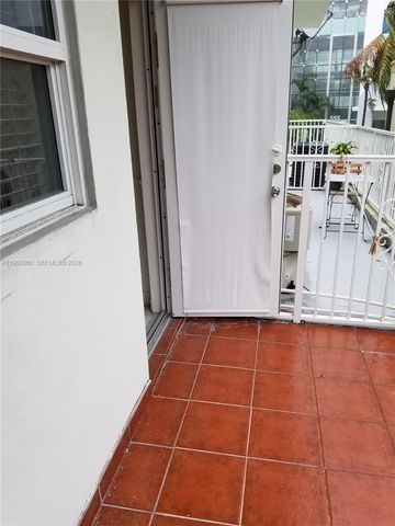 524 Washington Ave 203, Miami Beach, FL 33139