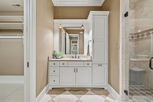 2301 CAYLORS WOODS CV, Germantown, TN 38138
