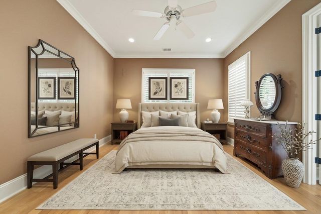 2301 CAYLORS WOODS CV, Germantown, TN 38138