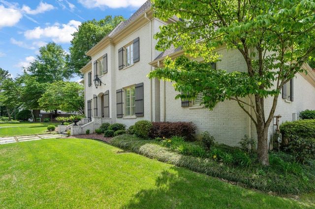 2301 CAYLORS WOODS CV, Germantown, TN 38138