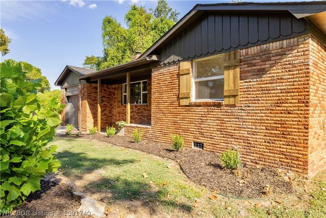104 Cindy Circle, Fort Smith, AR 72908