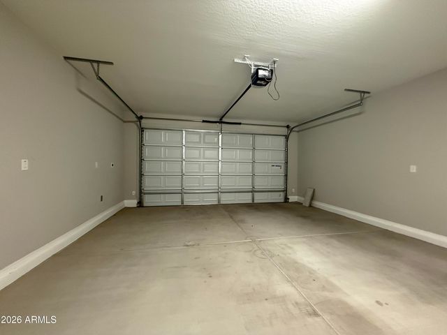 5618 N 87TH Drive, Glendale, AZ 85305