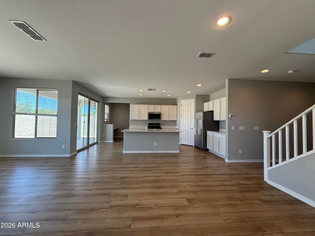 5618 N 87TH Drive, Glendale, AZ 85305