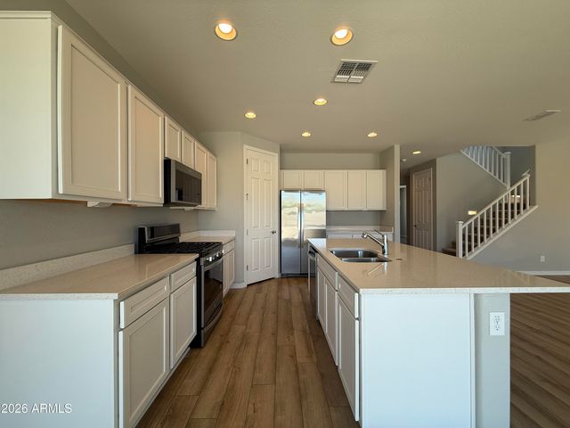 5618 N 87TH Drive, Glendale, AZ 85305