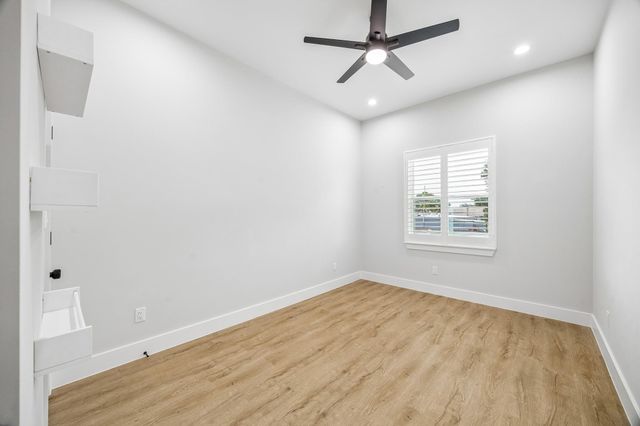 403 Fenn Street, Houston, TX 77018