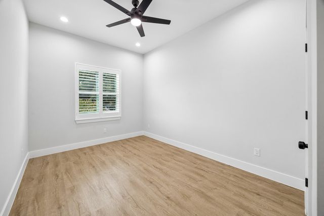 403 Fenn Street, Houston, TX 77018