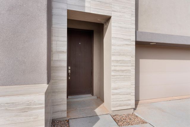 7102 Eagle Rock Court NE, Rio Rancho, NM 87144