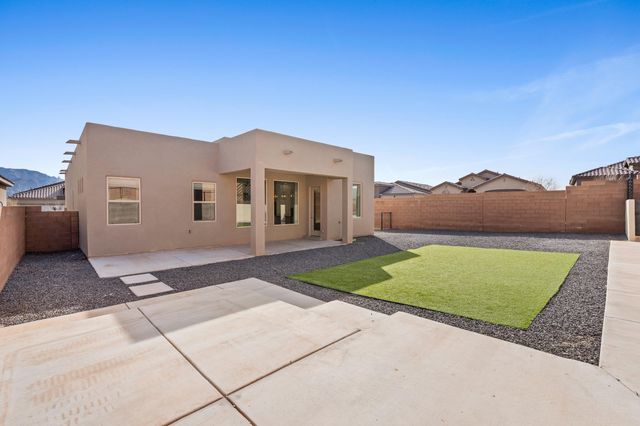 7102 Eagle Rock Court NE, Rio Rancho, NM 87144