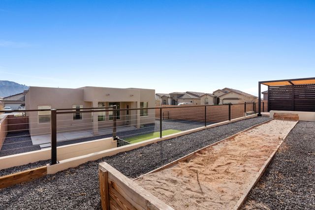 7102 Eagle Rock Court NE, Rio Rancho, NM 87144