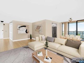 300 Winston Drive 2516, Cliffside Park, NJ 07010