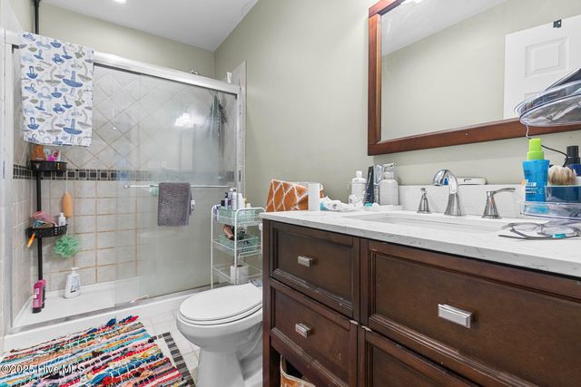 608 Henderson Drive, Jacksonville, NC 28540