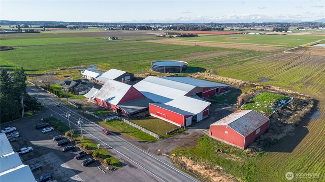 790 E Badger Road, Lynden, WA 98264