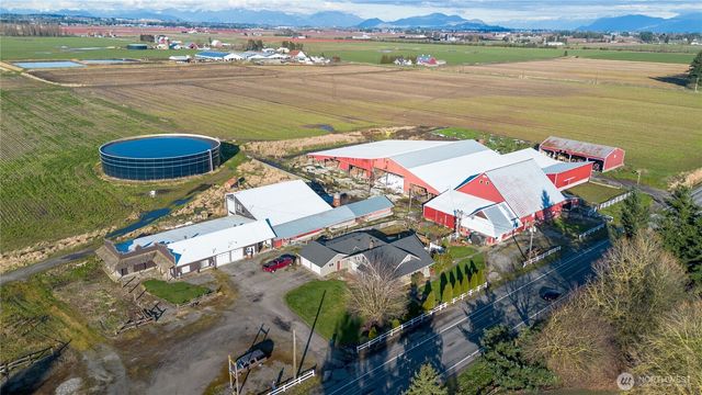 790 E Badger Road, Lynden, WA 98264