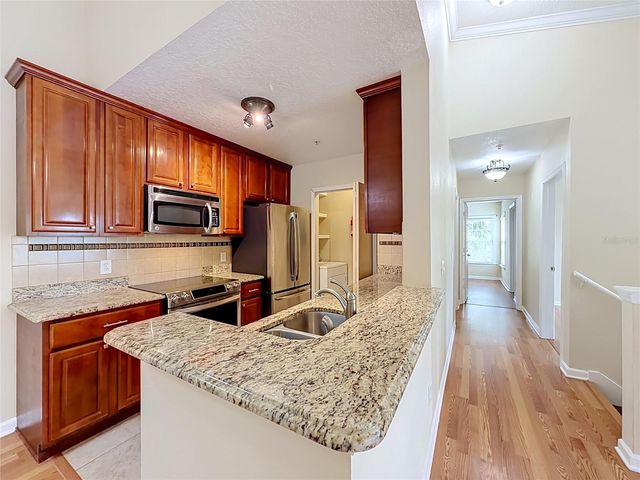 6512 SWISSCO DRIVE 1422, Orlando, FL 32822