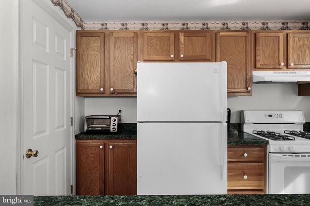 223 W 19TH AVE, Wildwood, NJ 08260