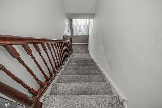 223 W 19TH AVE, Wildwood, NJ 08260