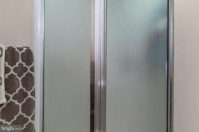 223 W 19TH AVE, Wildwood, NJ 08260